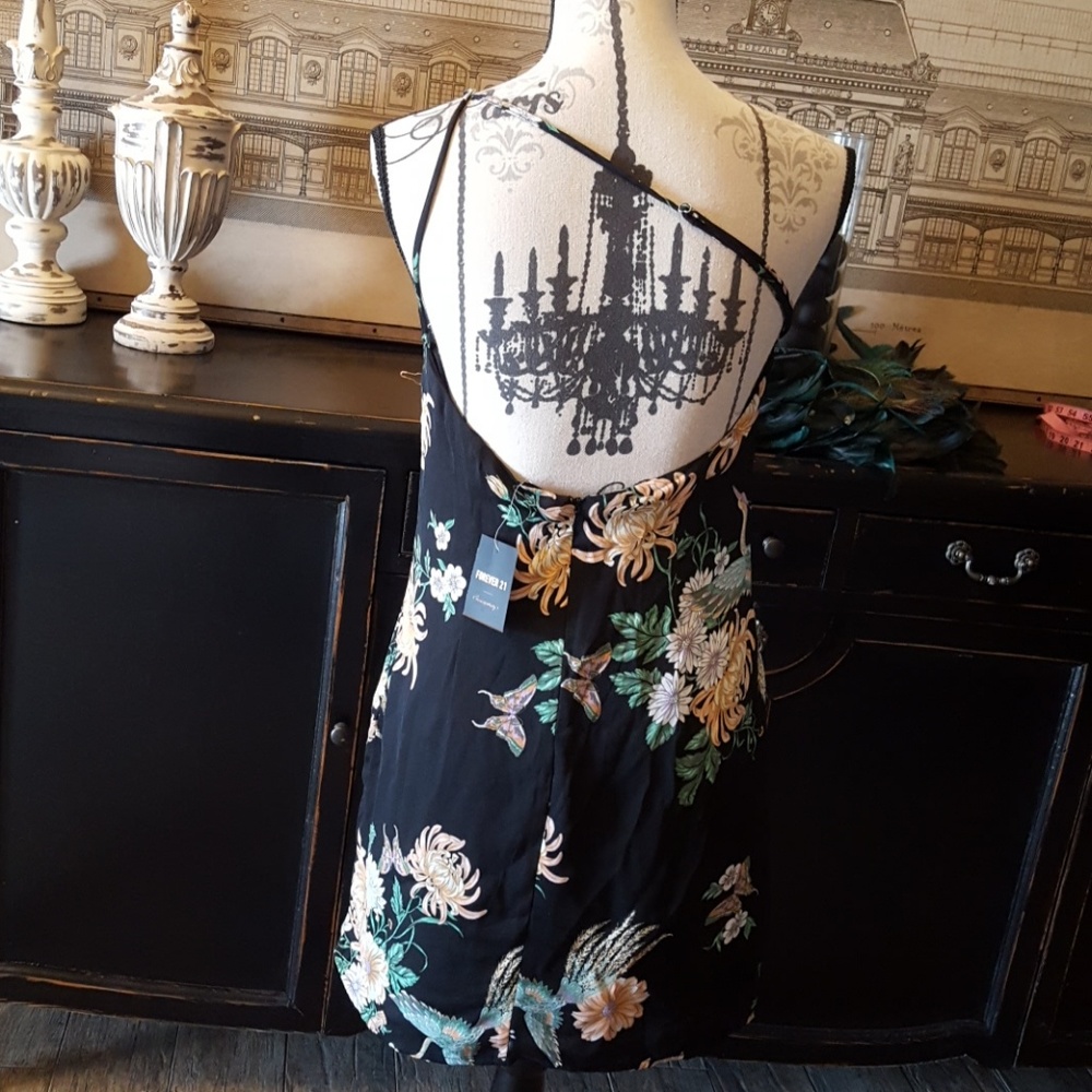 NWT Forever 21 sexy dress - Picture 5 of 8
